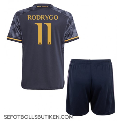 Real Madrid Rodrygo Goes #11 Replika Babykläder Borta matchkläder barn 2023-24 Korta ärmar (+ Korta byxor)